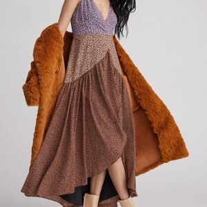 Hutch Black Garment Tag